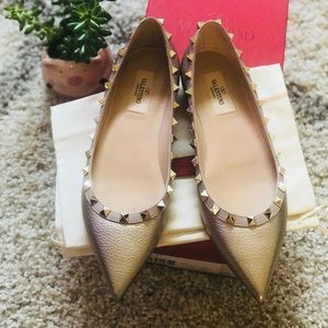 VALENTINO GARAVANI Rockstud Ballerina Flat